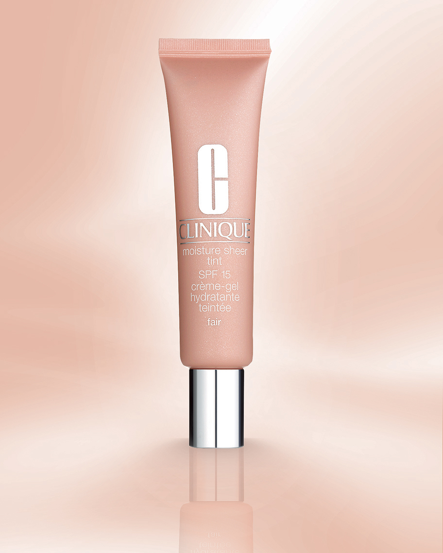 clinique_white Beauty and cosmetic product photography by Ylva Erevall
